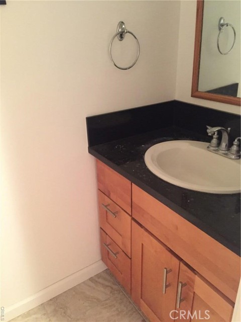 Detail Gallery Image 3 of 13 For 428 Golden Springs, Diamond Bar,  CA 91765 - 2 Beds | 3 Baths