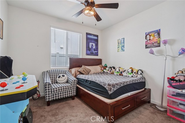 Detail Gallery Image 9 of 42 For 29118 Carrotwood, Lake Elsinore,  CA 92530 - 4 Beds | 3 Baths