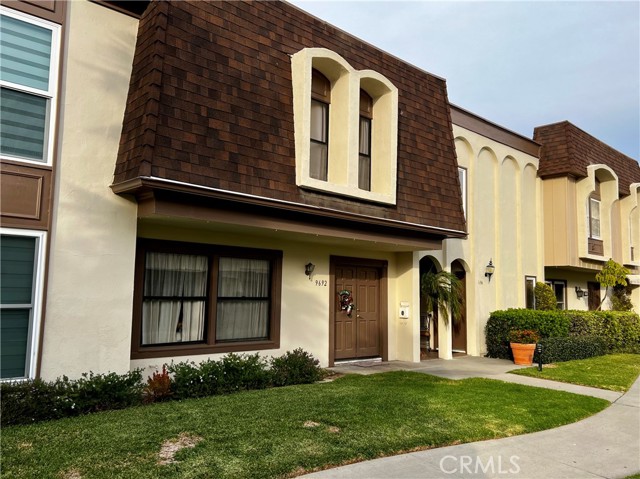 9692 Monte Carlo Circle, Huntington Beach, CA 92646