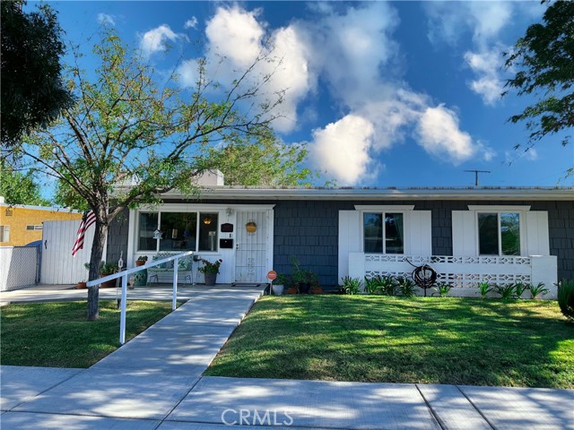 Detail Gallery Image 1 of 43 For 1046 W Avenue H2, Lancaster,  CA 93534 - 3 Beds | 2 Baths