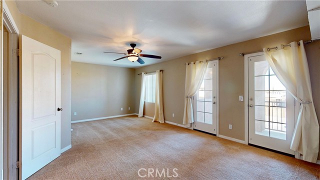 Detail Gallery Image 13 of 23 For 12759 Fair Glen Dr, Victorville,  CA 92392 - 5 Beds | 3/1 Baths