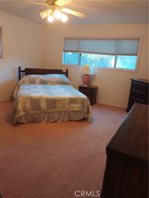 Detail Gallery Image 6 of 10 For 1640 Diamond Ave, Chico,  CA 95928 - 3 Beds | 3 Baths