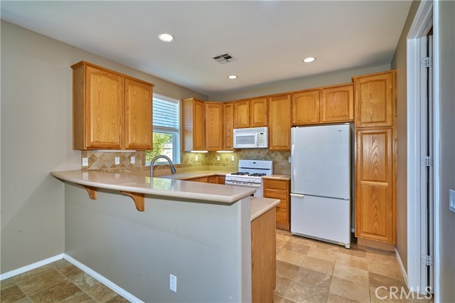 1779 Sarazen, Beaumont CA: https://media.crmls.org/medias/98629707-f9f5-4c07-9404-ae7580f6a0ad.jpg