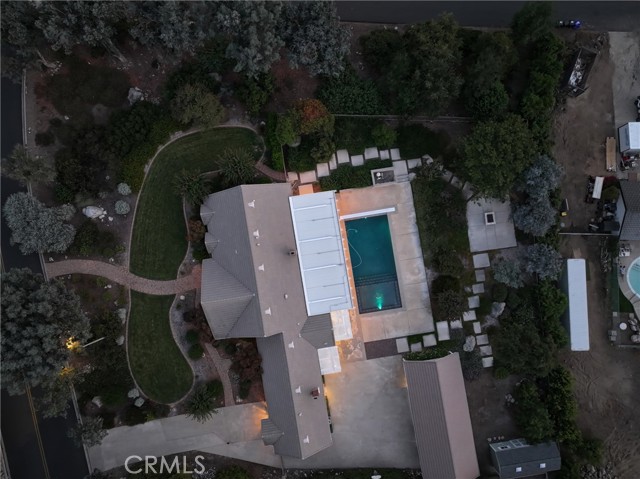 2501 Cliff Road, Upland CA: https://media.crmls.org/medias/98643512-f3a7-4a25-b172-89efe44559c4.jpg