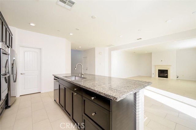 Detail Gallery Image 14 of 52 For 36712 Summer Dain, Wildomar,  CA 92595 - 4 Beds | 3 Baths