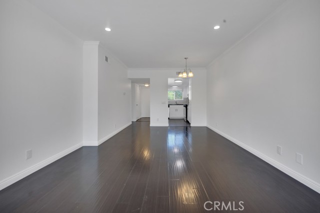 Detail Gallery Image 10 of 28 For 17847 Beneda #16,  Canyon Country,  CA 91351 - 2 Beds | 2 Baths