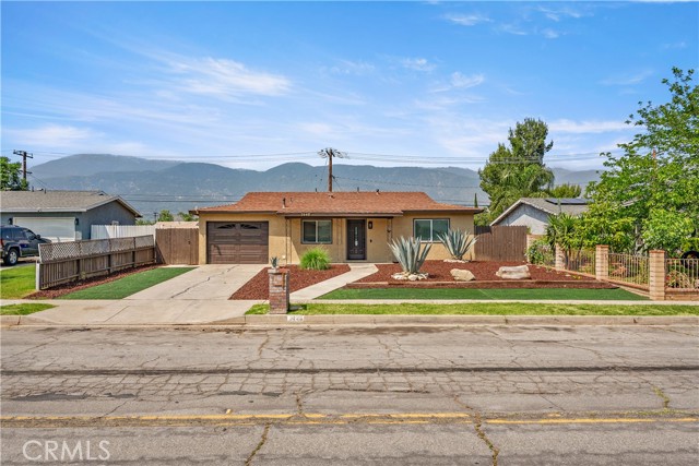 1446 Morgan Road, San Bernardino CA: https://media.crmls.org/medias/9865adbc-8925-4dec-93b9-c2aead442889.jpg