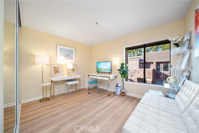 67 Sea Island Drive, Newport Beach CA: https://media.crmls.org/medias/9865c6f9-cfa0-4b08-a723-907561c858ab.jpg