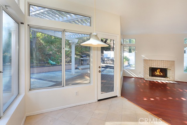 Image 18 of 50 For 961 Lone Pine