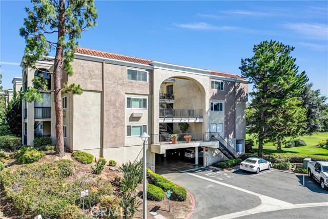 Detail Gallery Image 5 of 28 For 5510 Paseo Del Lago 2d,  Laguna Woods,  CA 92637 - 2 Beds | 2 Baths