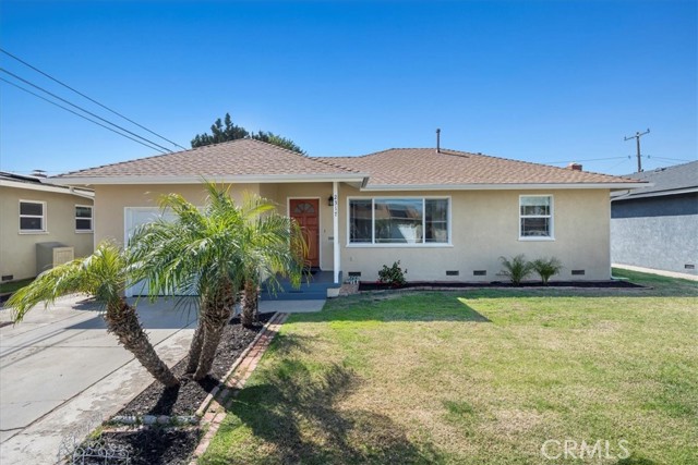 2317 Stearnlee Avenue, Long Beach, California 90815, 2 Bedrooms Bedrooms, ,1 BathroomBathrooms,Single Family Residence,For Sale,Stearnlee,PW25039622