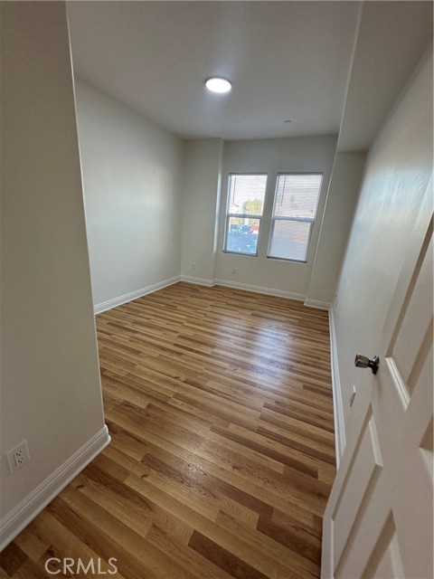 Detail Gallery Image 16 of 25 For 12916 Moorpark St #201,  Studio City,  CA 91406 - 3 Beds | 2 Baths