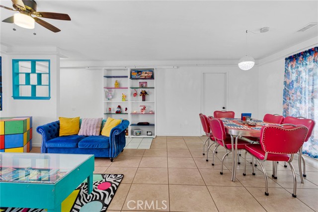 Detail Gallery Image 4 of 58 For 18492 Hinton St, Hesperia,  CA 92345 - 3 Beds | 2 Baths