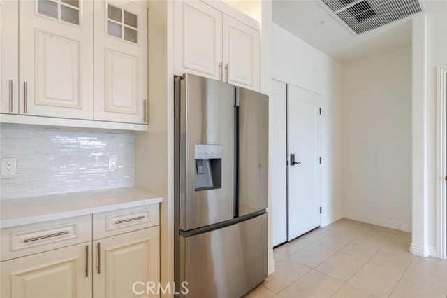 Detail Gallery Image 4 of 25 For 1598 Long Beach #401,  Long Beach,  CA 90813 - 1 Beds | 1 Baths