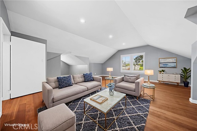 909 N. STONEMAN AVE, Alhambra CA: https://media.crmls.org/medias/986886a8-4ee2-4caa-8972-9323194bc685.jpg