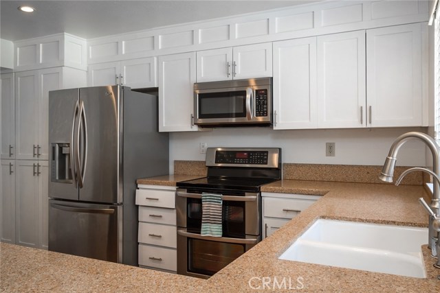 28125 Ridgepoint Court, Rancho Palos Verdes, California 90275, 3 Bedrooms Bedrooms, ,2 BathroomsBathrooms,Residential,Sold,Ridgepoint,SB17054827