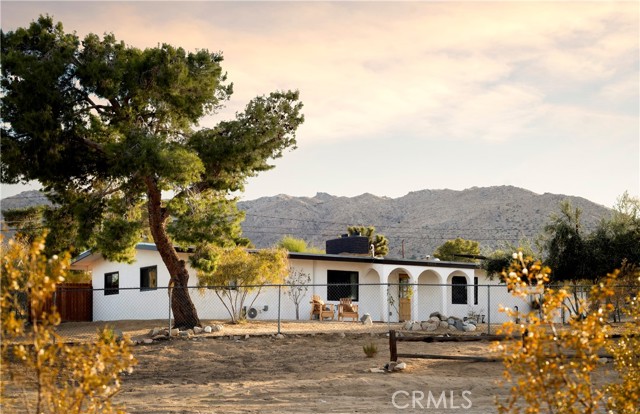 Detail Gallery Image 1 of 61 For 60515 Alta Loma Dr, Joshua Tree,  CA 92252 - 2 Beds | 1/1 Baths