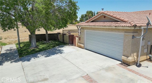 43930 11th E Street, Lancaster CA: https://media.crmls.org/medias/9869f0aa-1aff-4fbe-be4b-920ad2a277e0.jpg