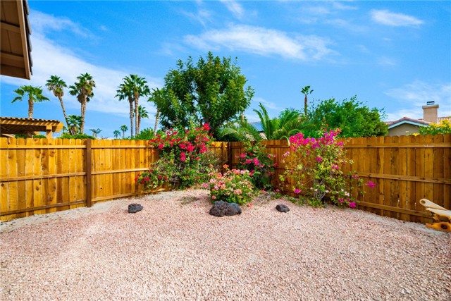 Detail Gallery Image 34 of 49 For 37736 Colebridge St, Palm Desert,  CA 92211 - 4 Beds | 2 Baths