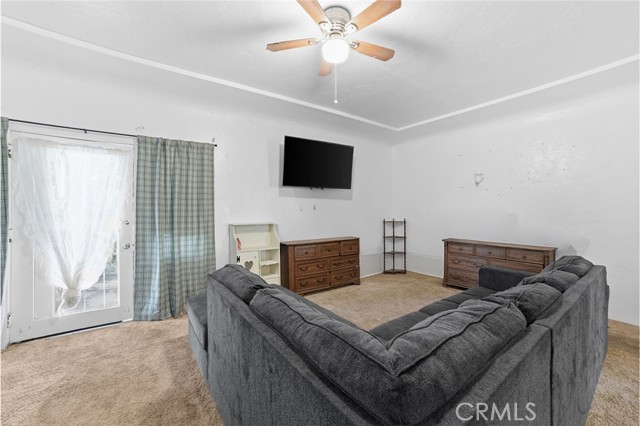 Detail Gallery Image 6 of 27 For 27126 Pacific, Highland,  CA 92346 - 3 Beds | 2 Baths