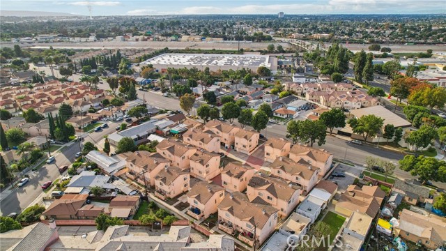 Detail Gallery Image 35 of 39 For 15928 Hunsaker #7,  Paramount,  CA 90723 - 3 Beds | 3 Baths