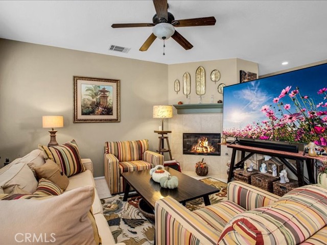 11852 Morning Star Drive, Desert Hot Springs CA: https://media.crmls.org/medias/986b050f-8228-46b6-a4e1-f25e5c24a3a4.jpg