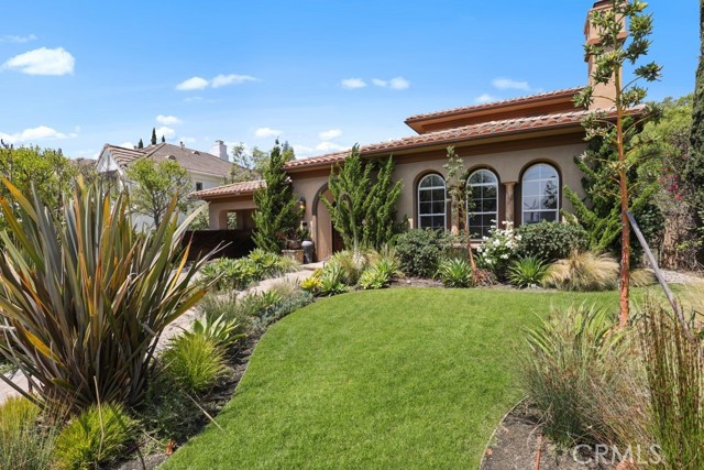 6 Marble Creek Lane, Coto de Caza CA: https://media.crmls.org/medias/986ca086-435a-4ed2-aed1-16792126ccae.jpg