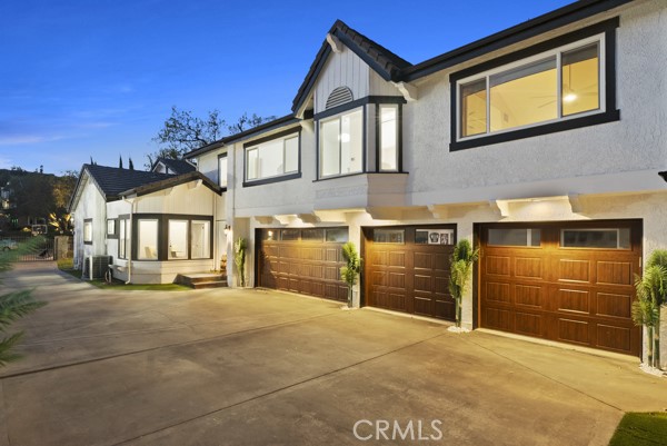 Detail Gallery Image 37 of 67 For 9514 Oakridge Pl, Chatsworth,  CA 91311 - 6 Beds | 6 Baths