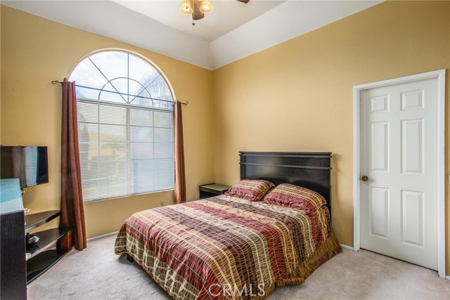 Detail Gallery Image 34 of 53 For 28802 Bristol St, Highland,  CA 92346 - 4 Beds | 2/1 Baths
