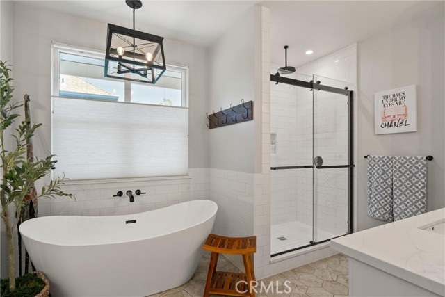 Detail Gallery Image 19 of 33 For 212 Valley View Dr, Paradise,  CA 95969 - 4 Beds | 2/1 Baths