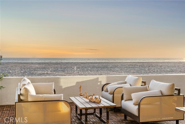 Detail Gallery Image 10 of 30 For 5007 Seashore, Newport Beach,  CA 92663 - 3 Beds | 2/2 Baths