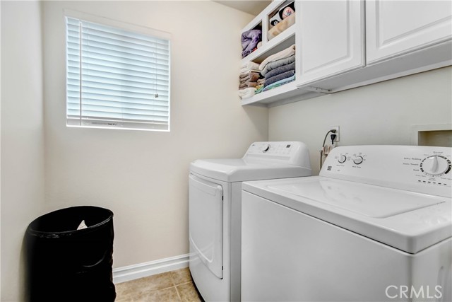 Detail Gallery Image 9 of 16 For 11917 Greenbluff Way, Yucaipa,  CA 92399 - 3 Beds | 2/1 Baths