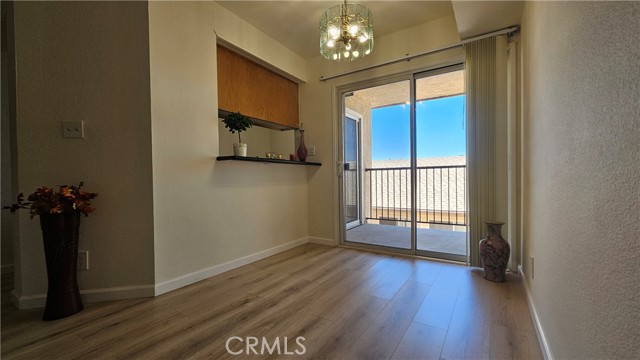 7641 Reseda BLVD Unit: 122Z