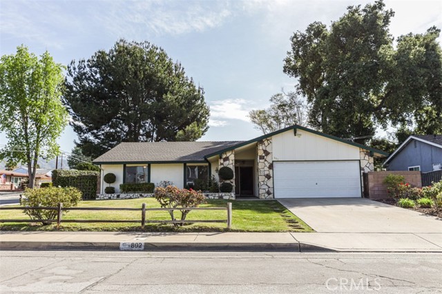 802 S Calmgrove Ave, Glendora, CA 91740