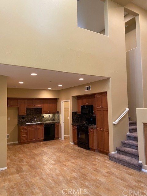 9871c074 0d9b 42f4 B195 3ec03d9e3216