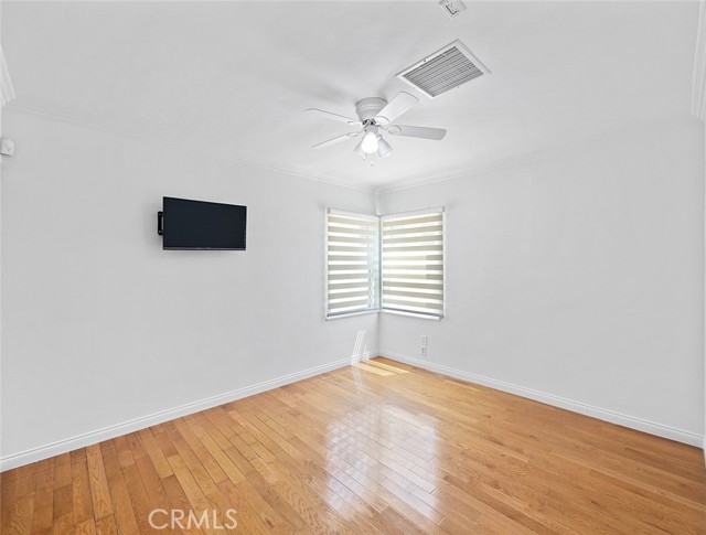 826 East Olive Avenue photo 7