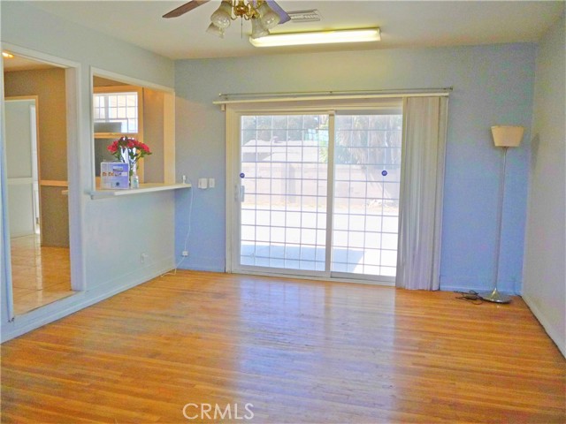 Detail Gallery Image 3 of 8 For 1645 S Euclid St, Anaheim,  CA 92802 - 3 Beds | 1/1 Baths