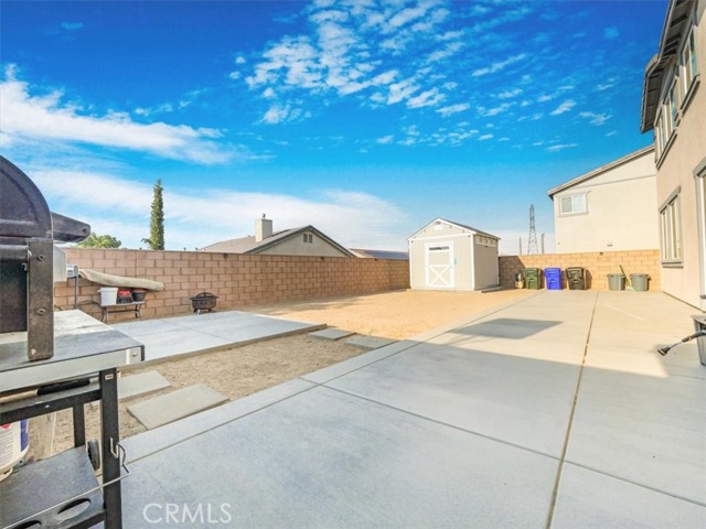 Detail Gallery Image 7 of 38 For 12708 Ojo Caliente St, Victorville,  CA 92392 - 4 Beds | 3 Baths