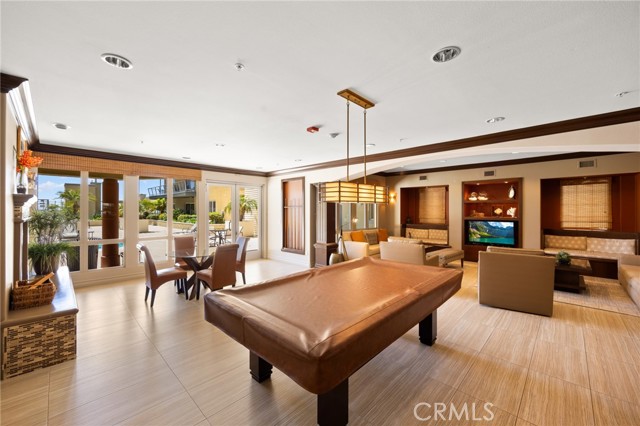 1400 E Ocean Boulevard, Long Beach CA: https://media.crmls.org/medias/9874d57f-5f41-48e4-a310-100530940dd4.jpg