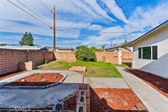 Detail Gallery Image 27 of 37 For 9352 Olive St, Fontana,  CA 92335 - 3 Beds | 2 Baths