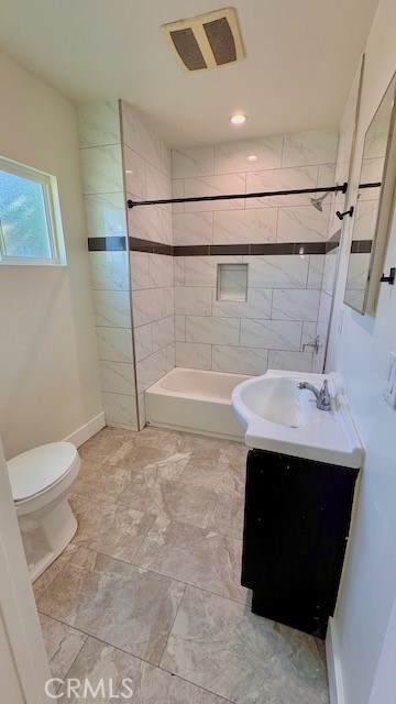 Detail Gallery Image 26 of 29 For 1026 W 108th, Los Angeles,  CA 90044 - 3 Beds | 2 Baths