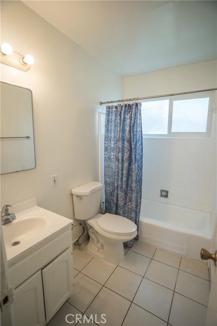 Detail Gallery Image 10 of 20 For 1629 S Van Ness Ave, Los Angeles,  CA 90019 - – Beds | – Baths