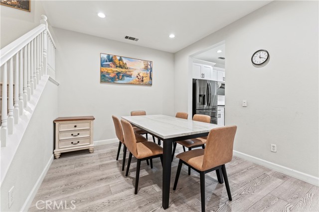 Detail Gallery Image 14 of 31 For 21 New Jersey, Irvine,  CA 92606 - 5 Beds | 3 Baths