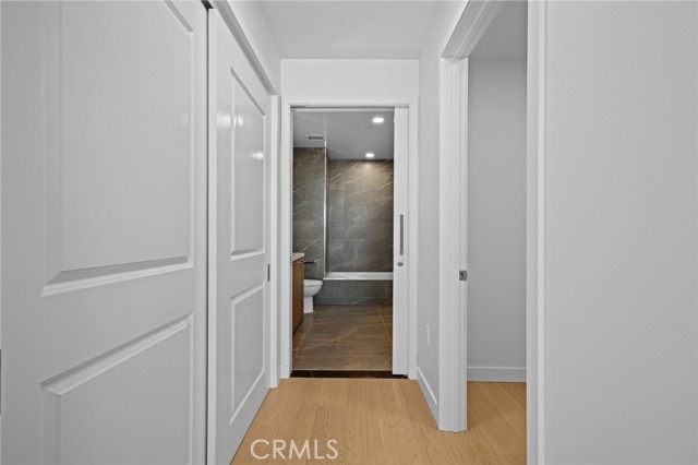 Detail Gallery Image 10 of 20 For 400 S Broadway #2101,  Los Angeles,  CA 90013 - 1 Beds | 1 Baths