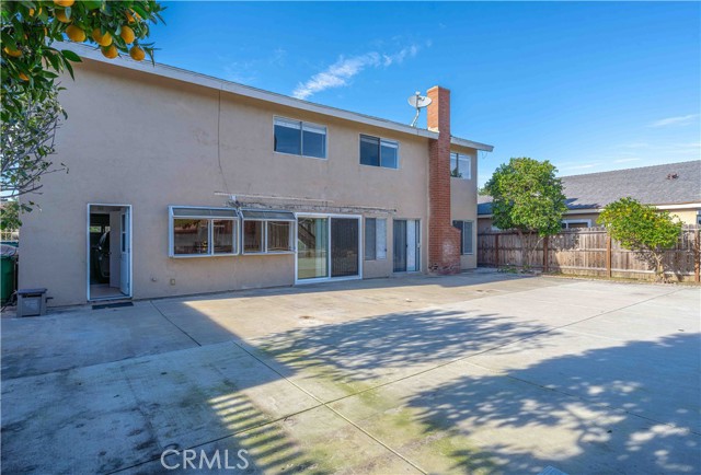 Detail Gallery Image 28 of 31 For 4 Carrol Ave, Irvine,  CA 92614 - 4 Beds | 2/1 Baths