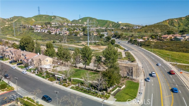 Detail Gallery Image 42 of 43 For 28692 Placerview, Saugus,  CA 91390 - 4 Beds | 3 Baths