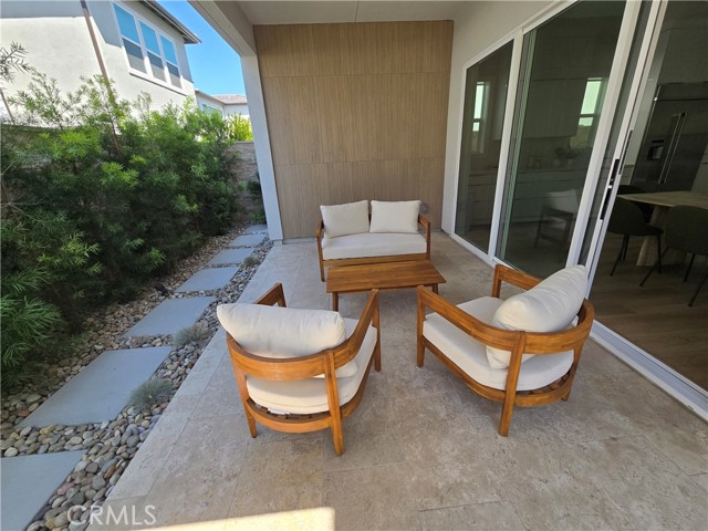 171 Bear Leaf Drive, Lake Forest CA: https://media.crmls.org/medias/9879153f-07f7-46e7-a768-320f9c99c71d.jpg