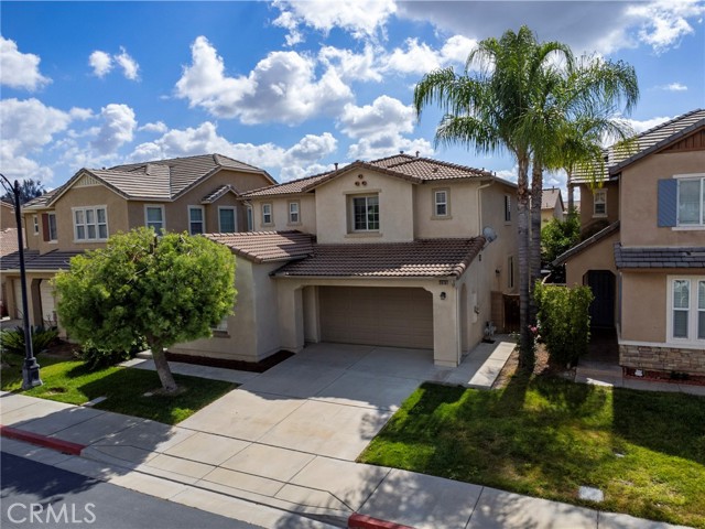 Detail Gallery Image 2 of 66 For 31010 Sedona St, Lake Elsinore,  CA 92530 - 4 Beds | 3 Baths