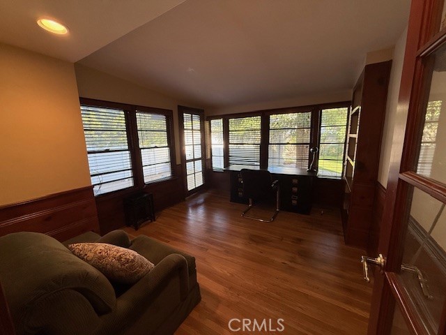 Detail Gallery Image 17 of 38 For 4528 Farmdale, Studio City,  CA 91602 - 2 Beds | 2 Baths