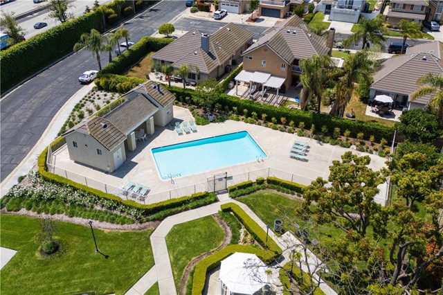 Detail Gallery Image 19 of 23 For 1992 Moonbeam Cir, Upland,  CA 91784 - 3 Beds | 2/1 Baths